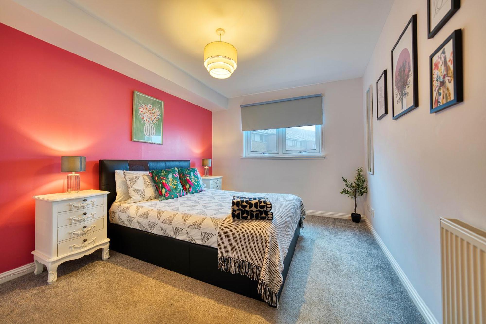 Modern 2 Bed Flat With Free Parking Lejlighed Glasgow Eksteriør billede