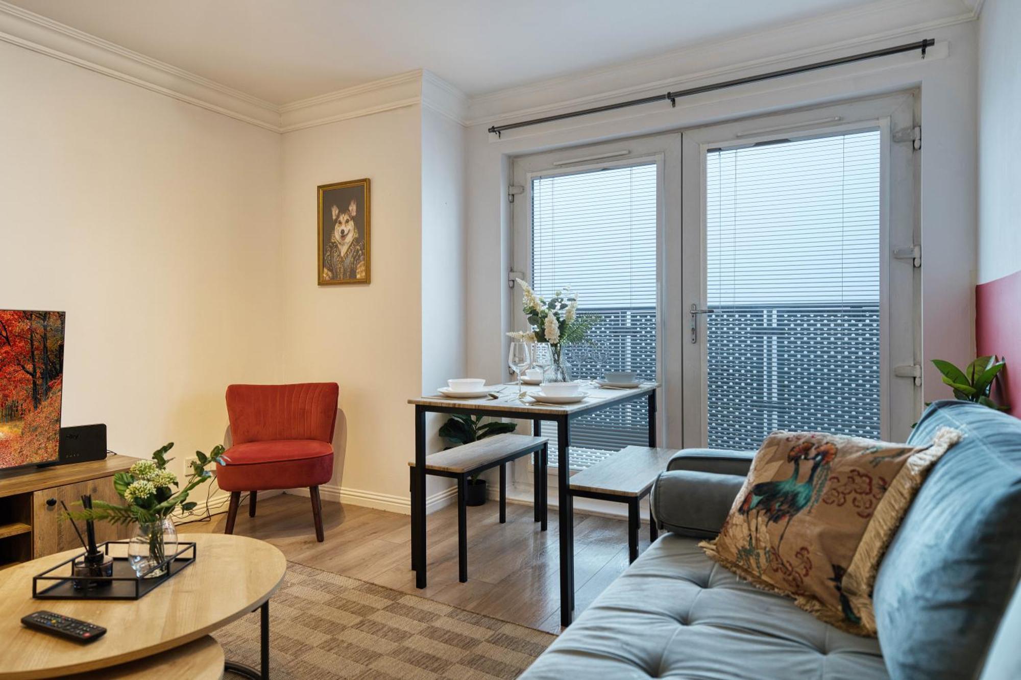 Modern 2 Bed Flat With Free Parking Lejlighed Glasgow Eksteriør billede